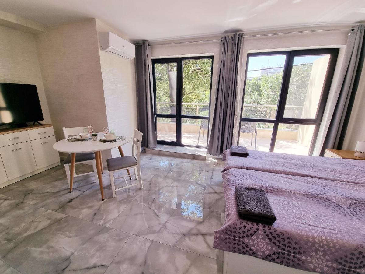 Студио Ава Sliven Bagian luar foto